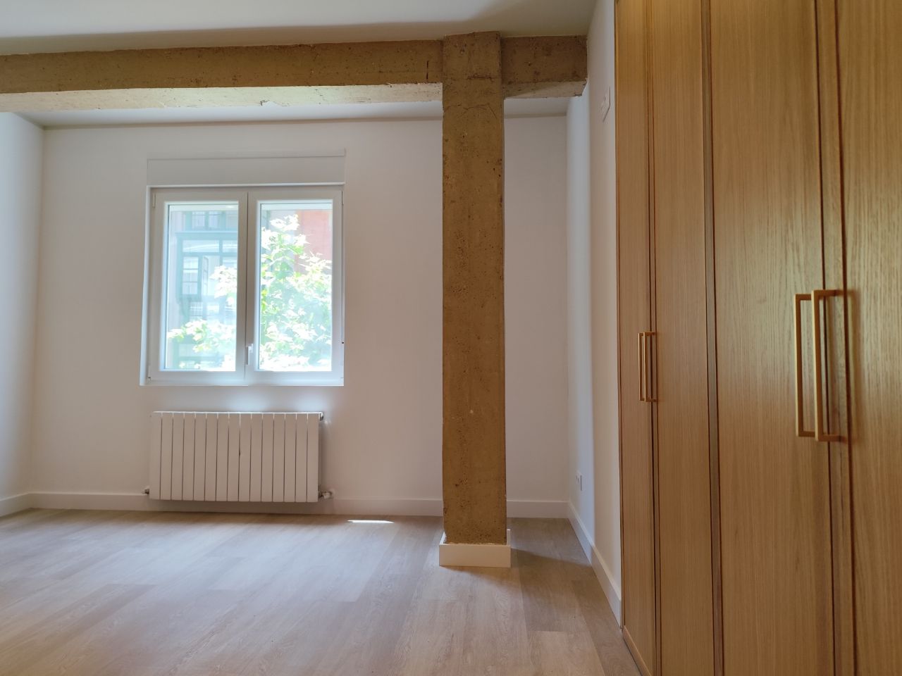 Reforma integral de habitación por Ladrillo Azul