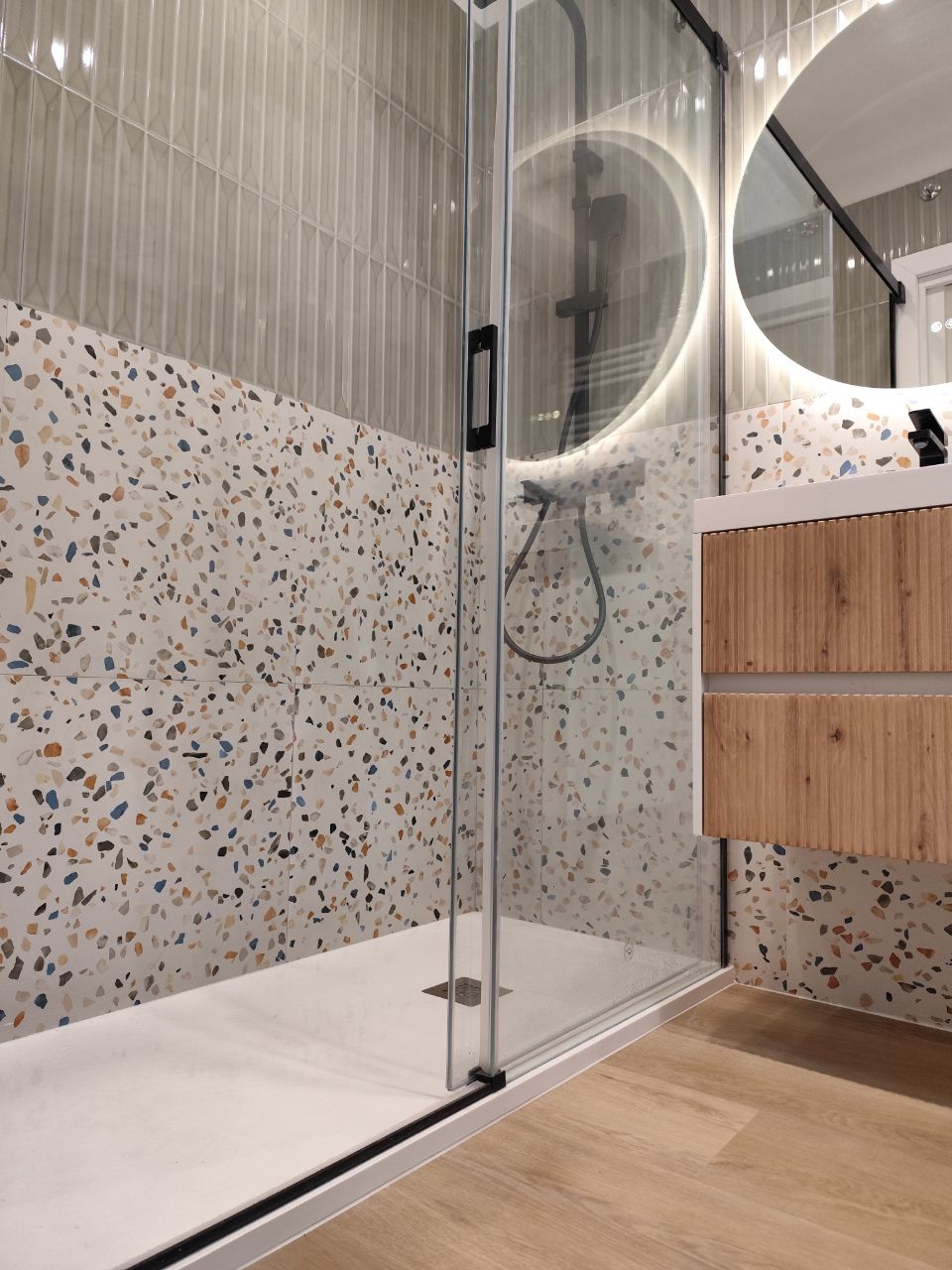 Reforma integral de ducha y baño por Ladrillo Azul