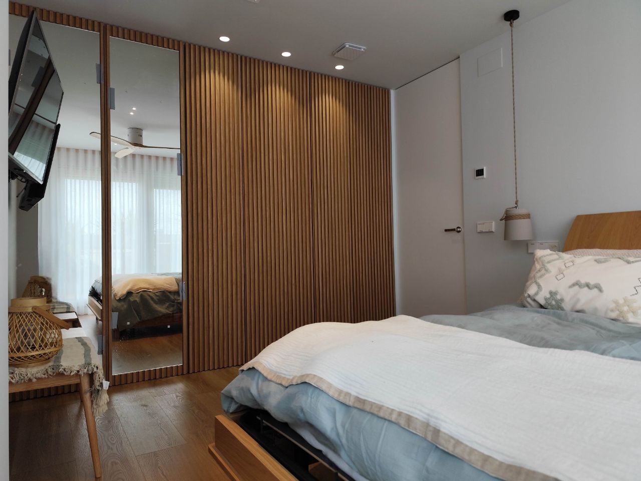 Reforma integral de habitación por Ladrillo Azul